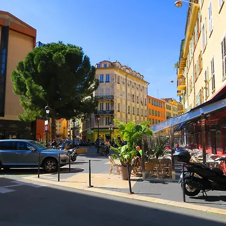 Nestor&Jeeves - Nizza Bella - Famous Place Garibaldi - By Old Town 니스